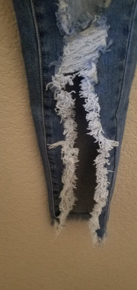 Jeans - Picture 2 of 3